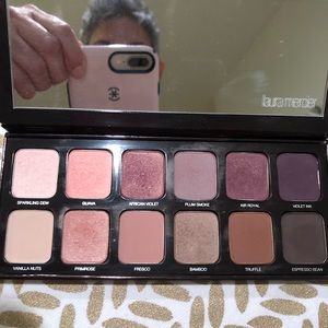 Used Laura Mercier Eye Art Artist’s Palette